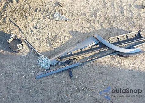 2010 Porsche Cayenne Gts z USA, uszkodzony, nr VIN WP1AD2AP9ALA60504